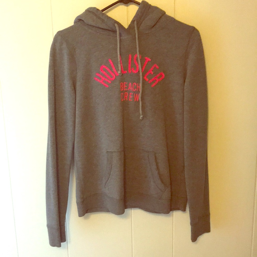 Sweatshirt / Hoodie